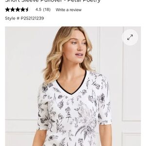 Floral V-Neck Short Sleeve Pullover